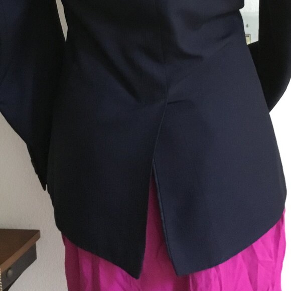 LINDEN GREY Women's Classic Jacket Blazer Two Button Lined Pockets Navy Blue 04 - Picture 7 of 8